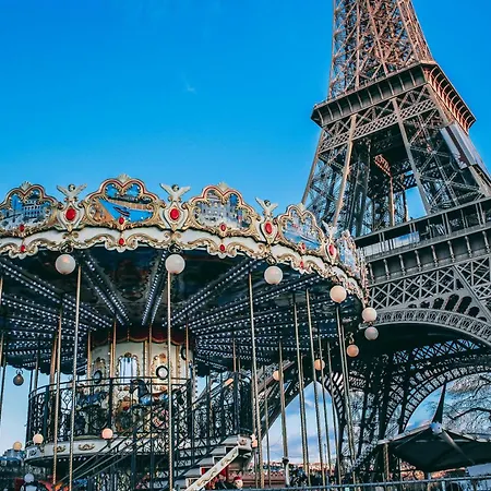 Apt With Balcony Overlooking The Eiffel Tower * Parigi